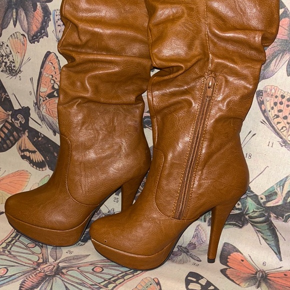 NWT Brown high heel stiletto boots 👢 - Picture 3 of 9